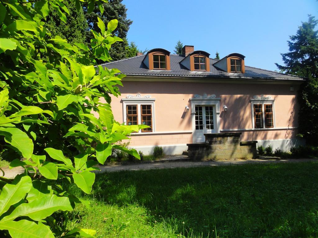 Ferienwohnungen Am Stadtpark Goerlitz Bilik gambar