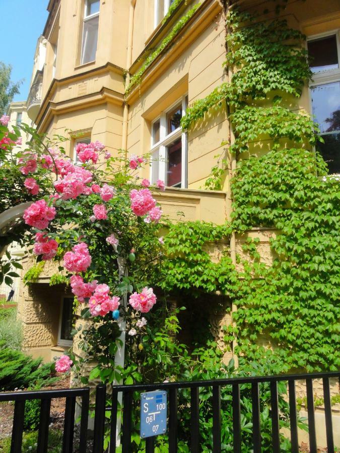 Ferienwohnungen Am Stadtpark Goerlitz Luaran gambar